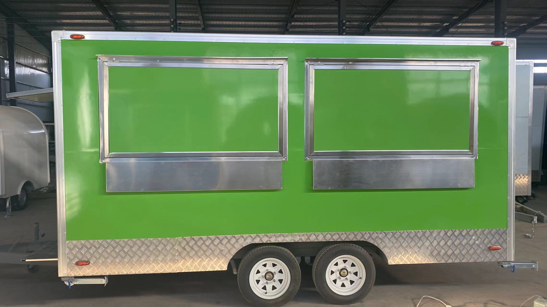 Food Truck BBQ Kaffee Hot Dog  – Coffee Equipment In China Bewertung und Preis